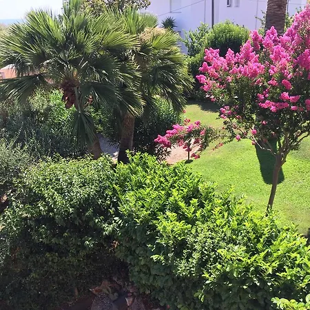 Vue Mer, Terrasse Et Parking Prive Antibes Exterior photo